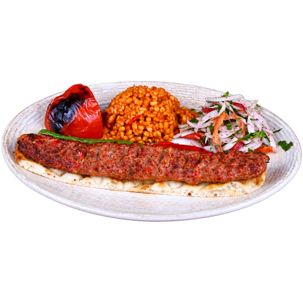 Adana Kebap tabak sunumu